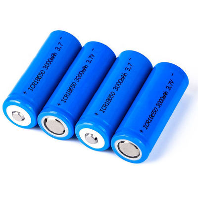 High Capacity 3.7V 3000mAh 18650 Lithium Battery Rechargeable Li Ion Cell with 500 Times Cycle Life